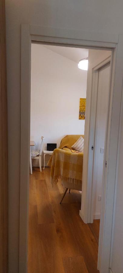 Lago Blue Apartment 西尔米奥奈 外观 照片